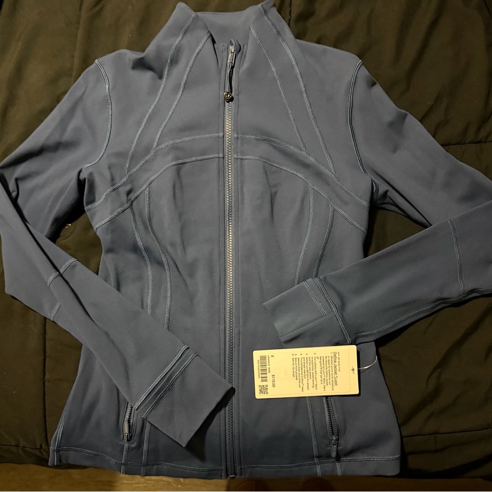 Define Jacket Luon